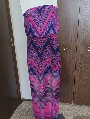 Express Strapless Chevron Maxi Dress in Pink and Navy